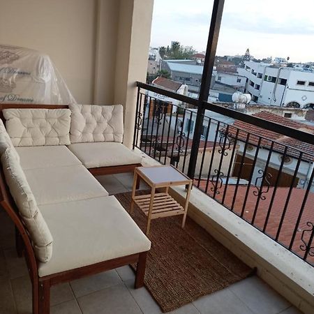 Old Town Studio Apartment Larnaca Buitenkant foto