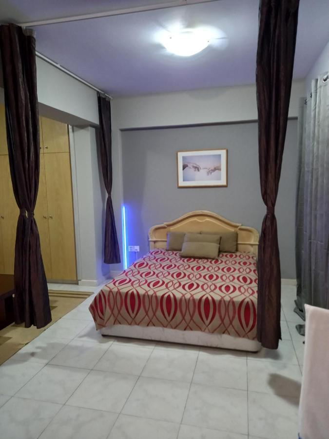Old Town Studio Apartment Larnaca Buitenkant foto