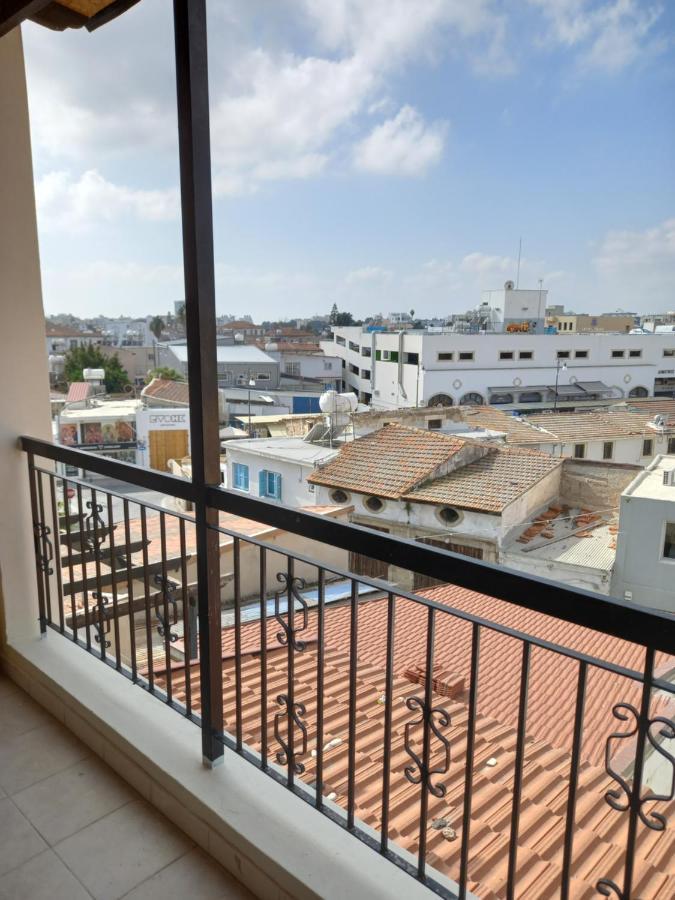 Old Town Studio Apartment Larnaca Buitenkant foto