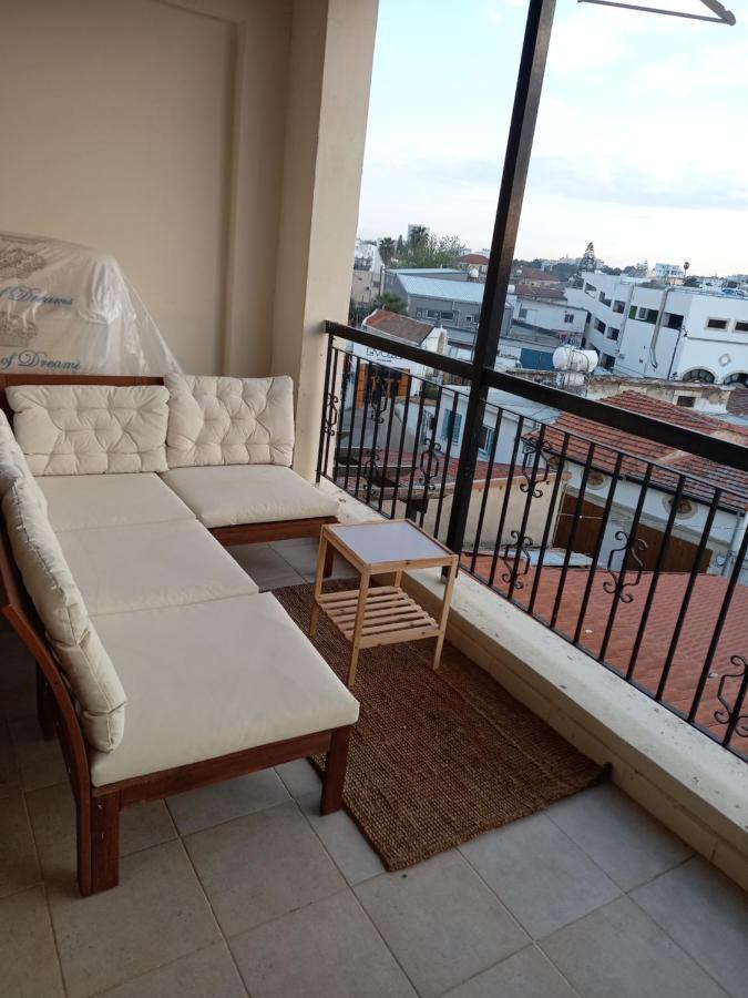 Old Town Studio Apartment Larnaca Buitenkant foto