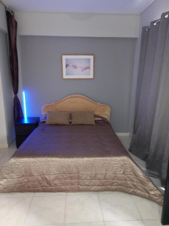 Old Town Studio Apartment Larnaca Buitenkant foto